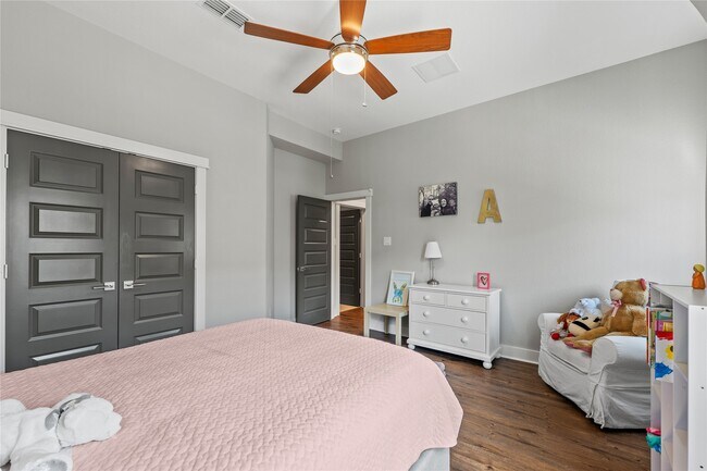 Building Photo - 1711 Leilani Dr