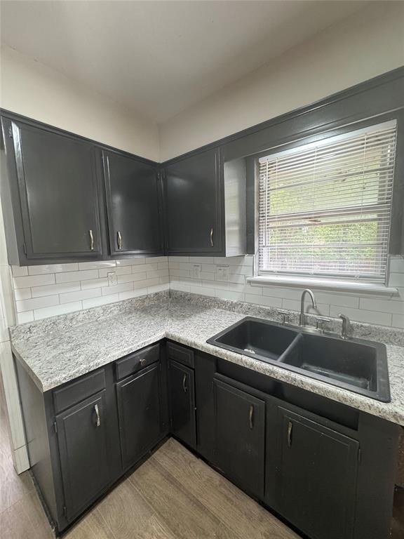 Building Photo - 5004 Brookdale Dr