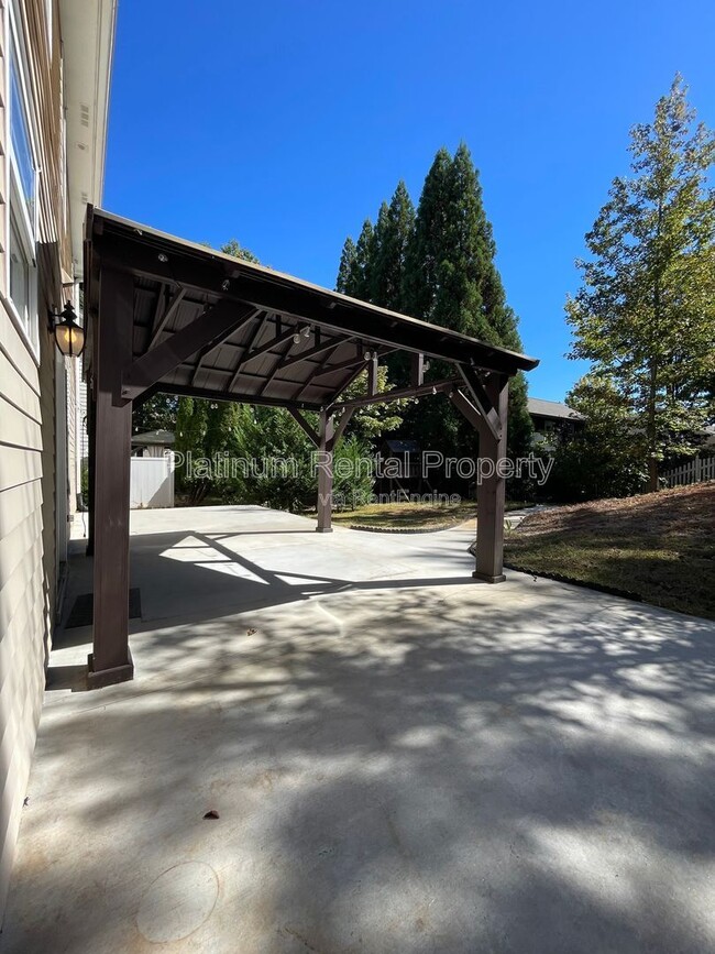 Building Photo - 3442 Old Towne Ln