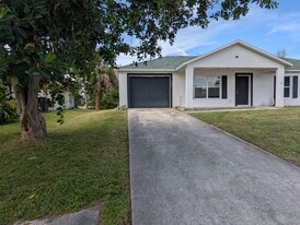 Building Photo - 392 Del Monte Rd