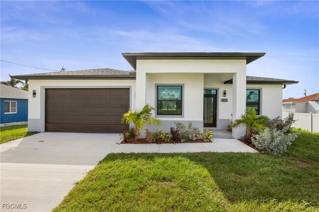 Primary Photo - 306 NW 27th Ave
