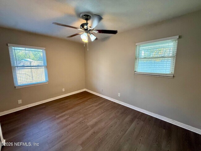 Building Photo - 3336 Cypresswood Dr S