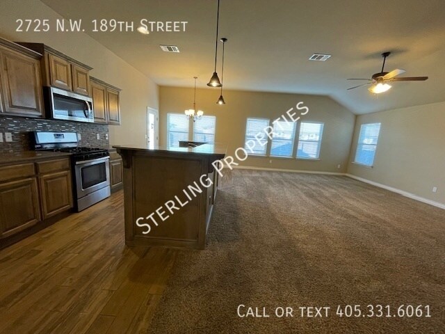 Building Photo - 2725 NW 189th St