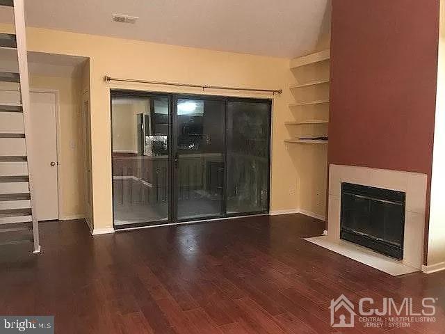 Building Photo - 8402 Tamarron Dr