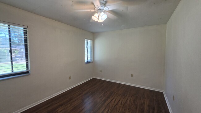 Building Photo - 1624 SW 77th Terrace