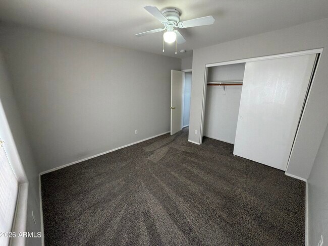Building Photo - 13223 W Desert Rock Dr