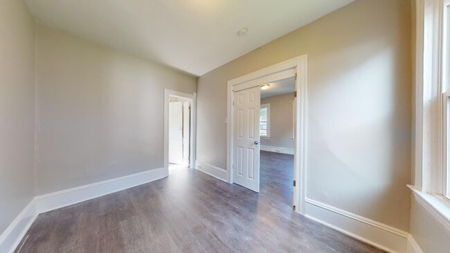 Building Photo - 4217 Hyde Ave