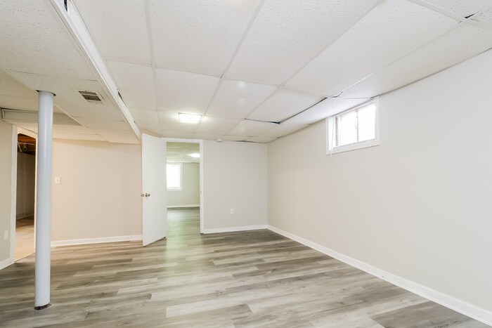Building Photo - 4503 E 112 Terrace