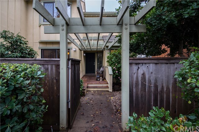 Building Photo - 22 Alameda Park Cir