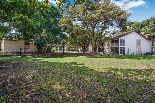 Building Photo - 13924 SW 90th Terrace