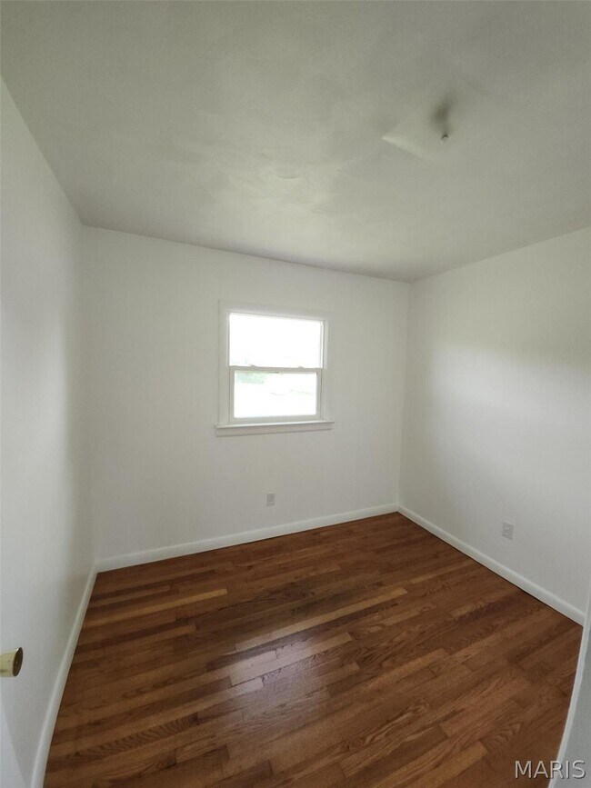 Building Photo - 2915 Spring Forest Rd