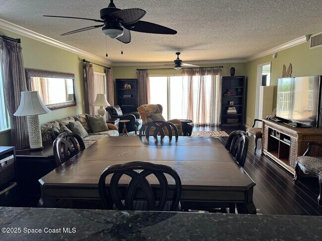 Building Photo - 7128 Marbella Ct