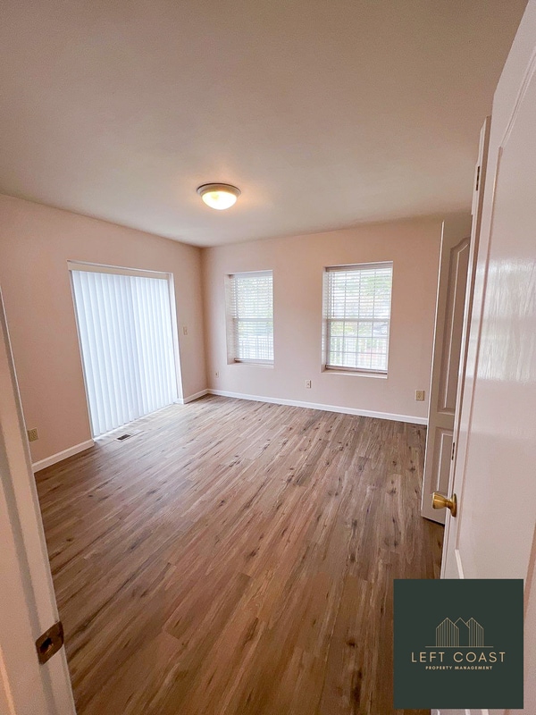 Building Photo - 6314 SW Harbor Ave