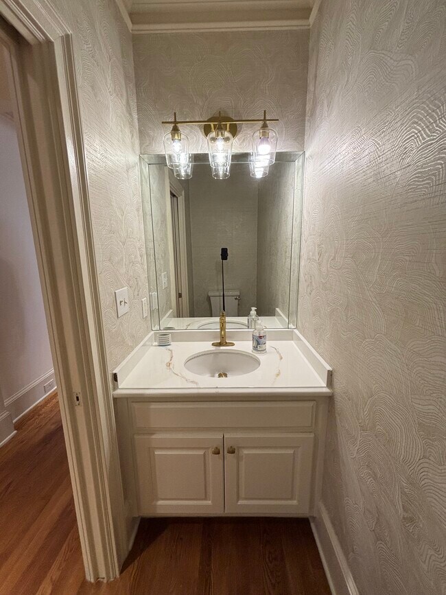 Building Photo - 10615 Honey Brook Cir