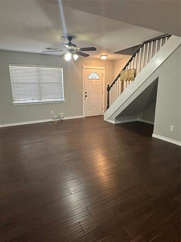 Building Photo - 1602 Carroll Dr