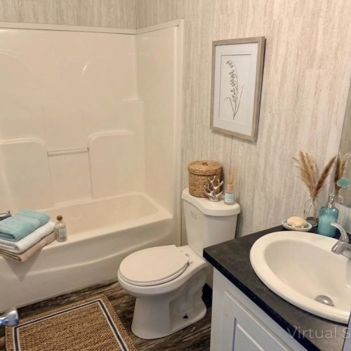 Building Photo - 110 Jones St