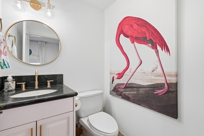 Building Photo - 424 N Broadway