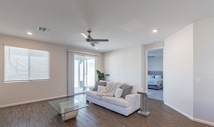 Building Photo - 24606 W Whyman Ave