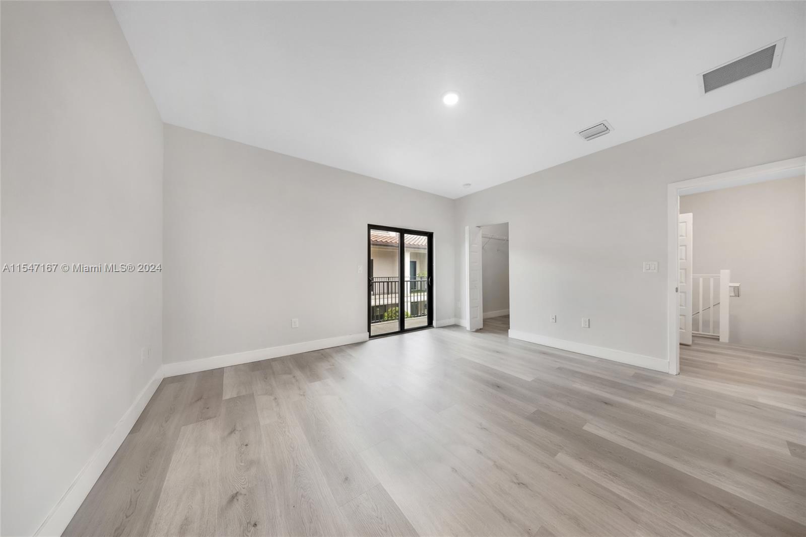 Building Photo - 4874 NW 83rd Pky