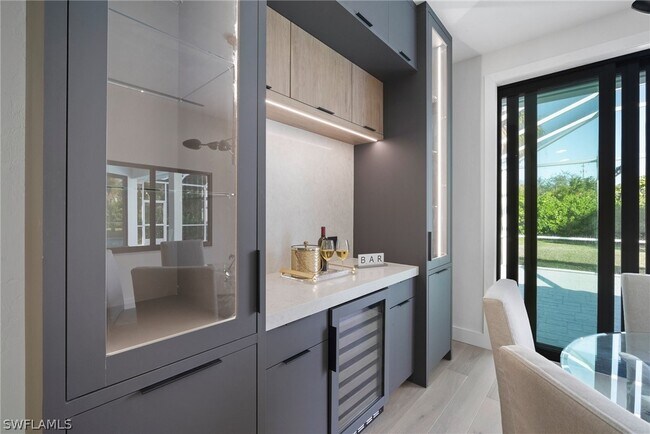 Building Photo - 1677 Northgate Dr