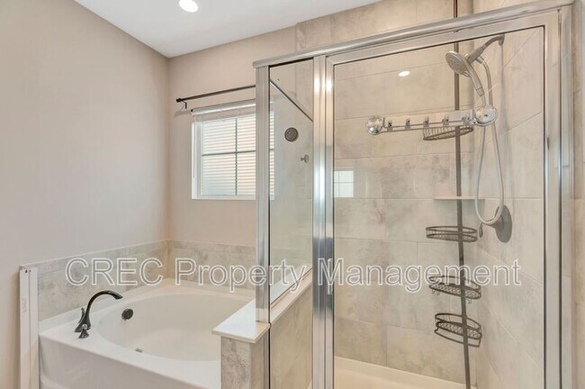 Building Photo - 436 Richfield Wy