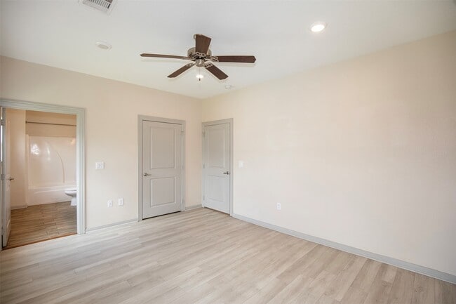 Building Photo - 2314 Avenue G