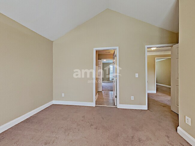 Building Photo - 731 Langley Farms Dr