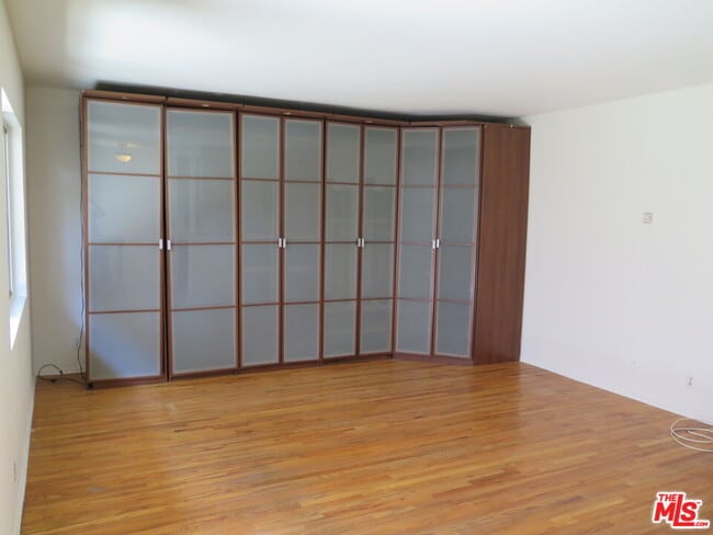 Building Photo - 1432 Stanford St