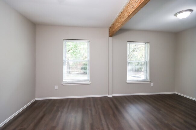 Building Photo - 103 Maple Branch St