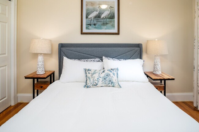 Building Photo - 3 Chapel Way