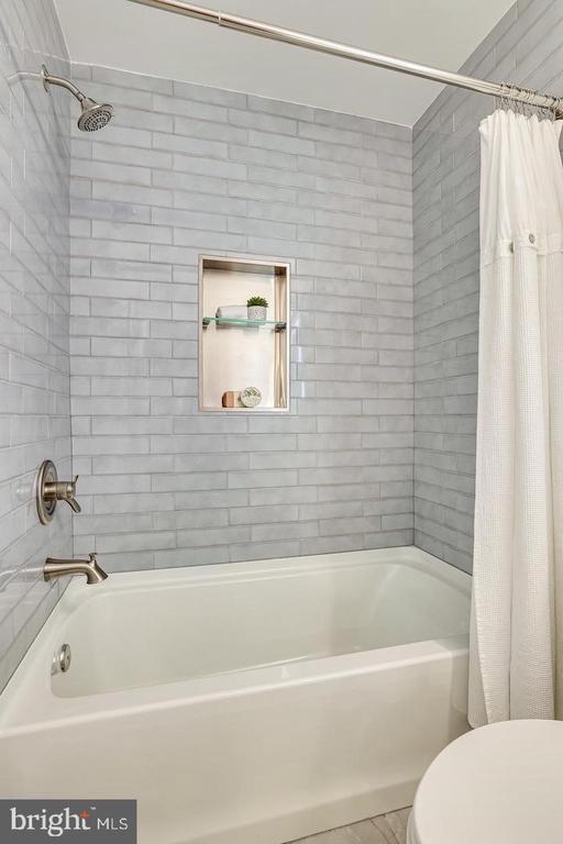 Building Photo - 13491 Old Dairy Ct