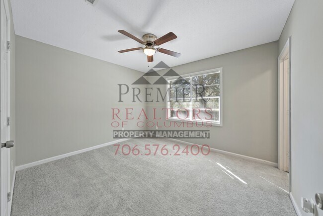 Building Photo - 6344 Newick Dr