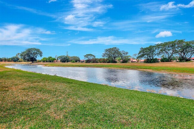 Building Photo - 3821 Environ Blvd