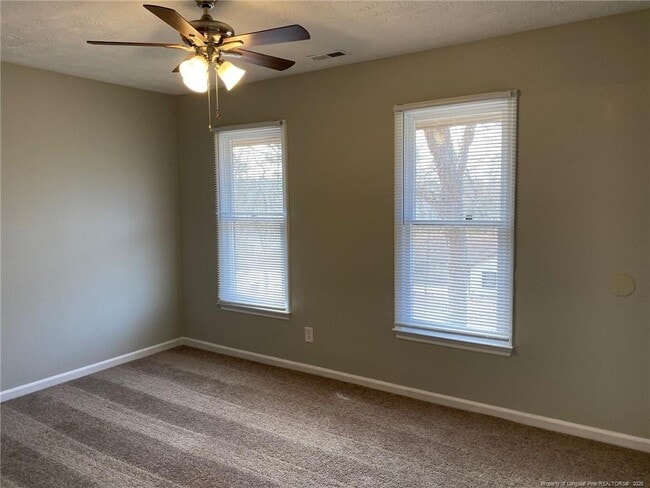 Building Photo - 7397 Beaver Run Dr