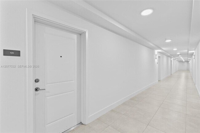 Building Photo - 5579 Millennia Park Dr