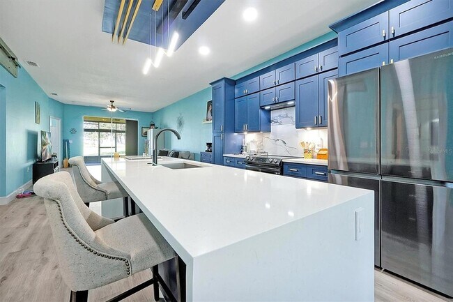 Building Photo - 168 Club Villas Ln