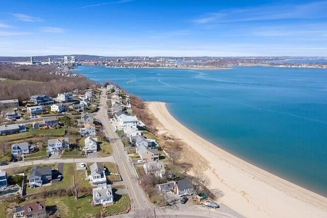 Building Photo - 85 Regatta Rd