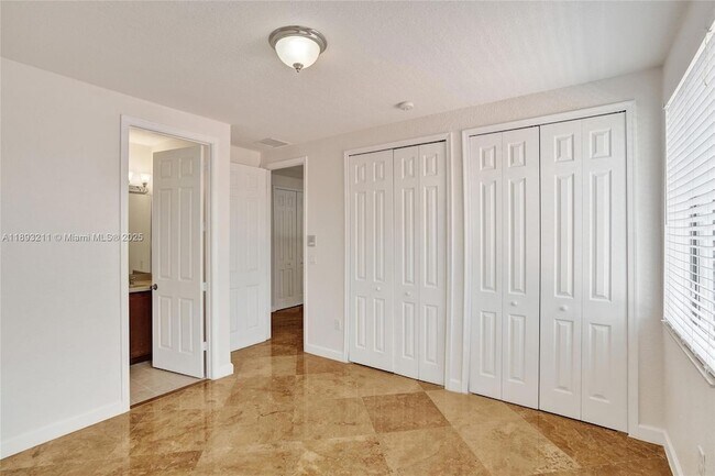 Building Photo - 7722 SW 188th Terrace