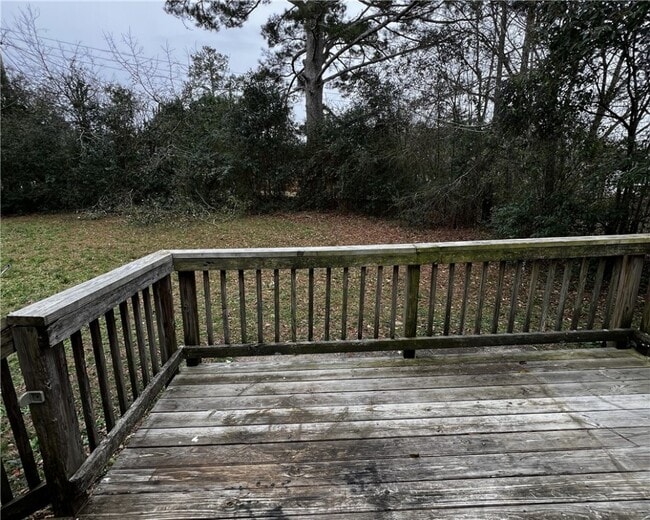 Building Photo - 3012 Cambridge Rd