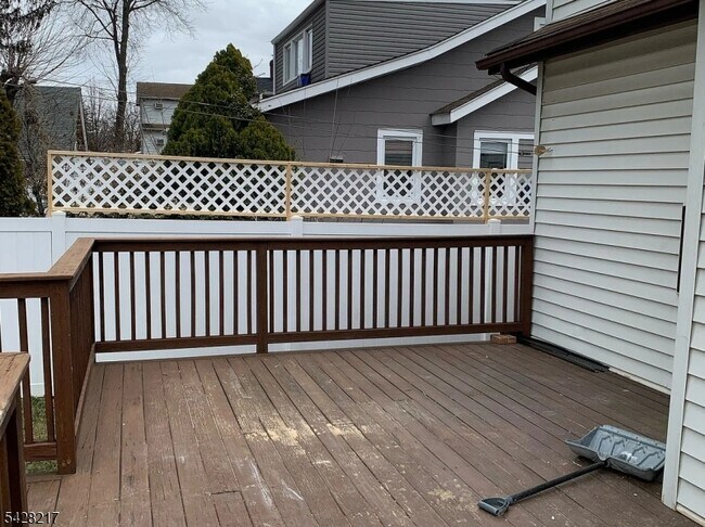 Building Photo - 2144 Evans St