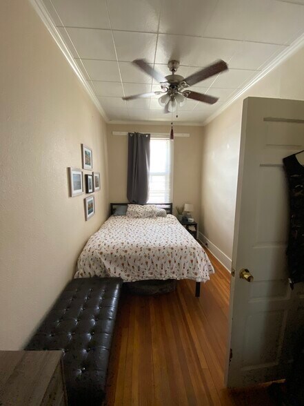 Bedroom - 2508 Decatur St