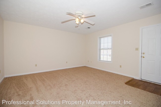 Building Photo - 1099 Merrick Dr