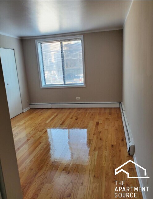 Building Photo - 1515 W Morse Ave