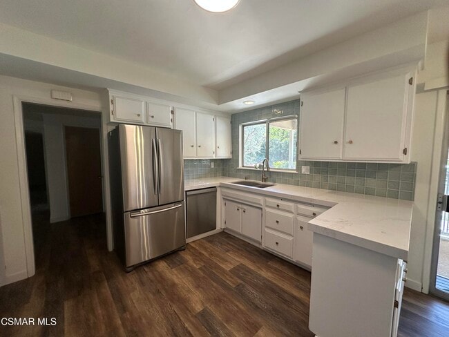 Building Photo - 5708 Wilhelmina Ave