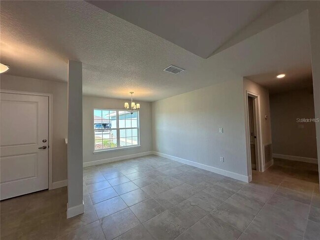 Building Photo - 4984 SW 91st PL