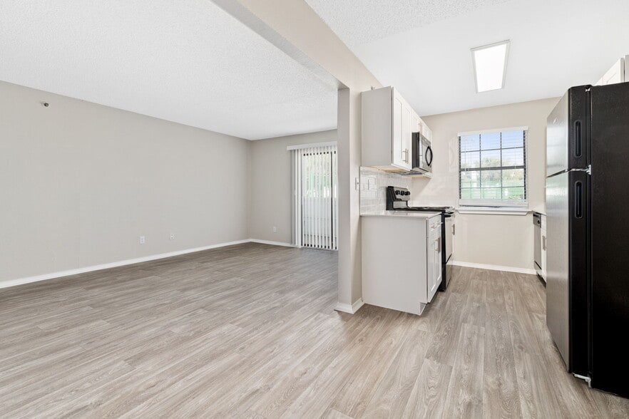 Tides on Timberglen 3550 Timberglen Rd Dallas TX 75287 Apartment Finder