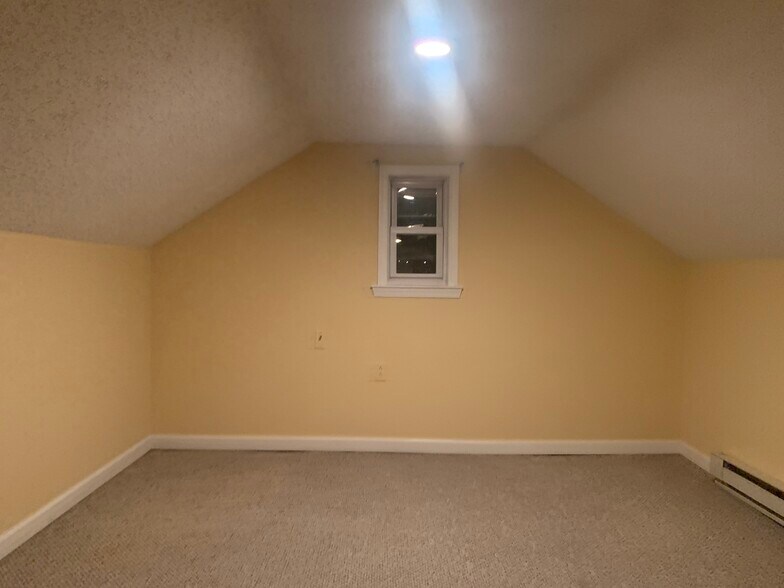 Bedroom - 104 Adams Ave