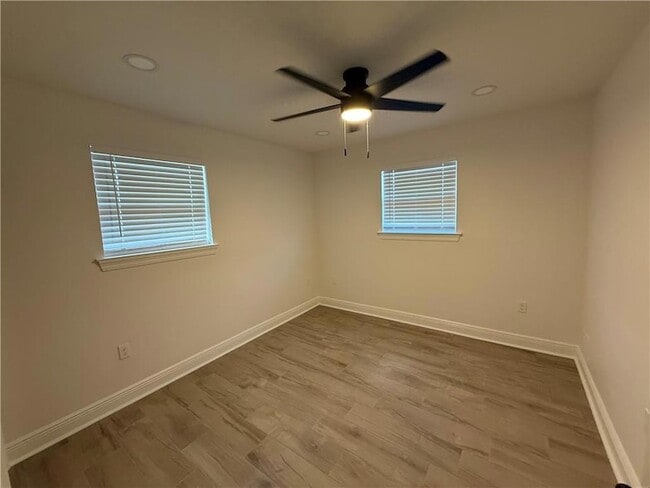 Building Photo - 2512 Chalona Dr