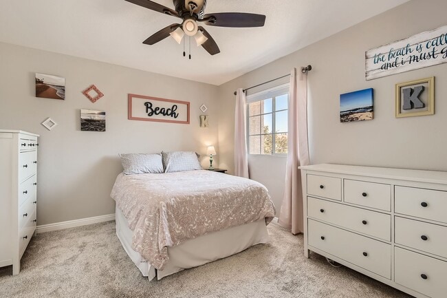 Building Photo - Beautiful 3 bedroom Home Located in the Vibrant City of Las Vegas