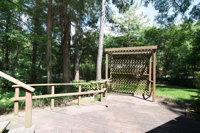 Building Photo - 1701 Ave R